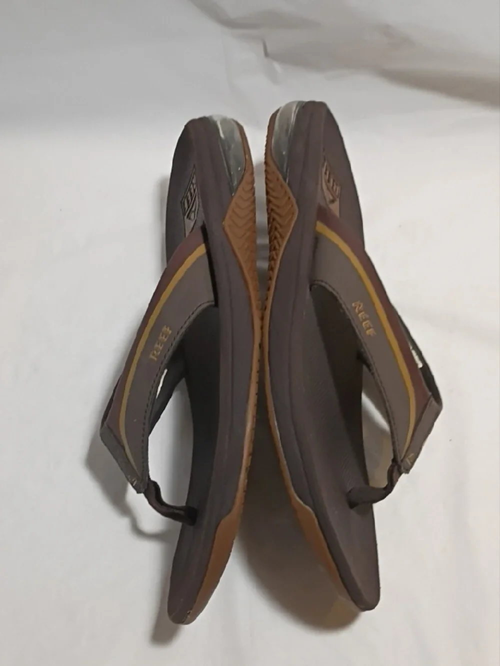 Reef Anchor Men’s Chocolate Brown Flip Flops Size 8